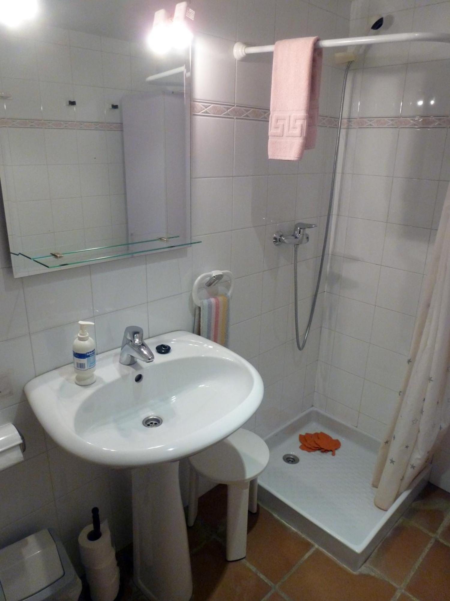 Can Mahola Beuda Habitación foto