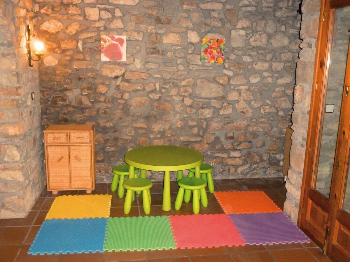 Can Mahola Beuda Exterior foto